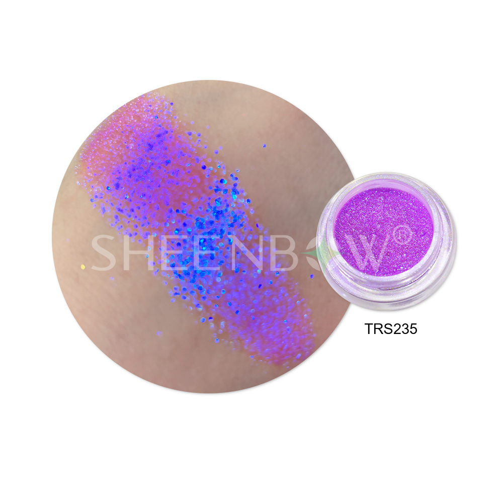 AuroraIrisierend（Make-up）